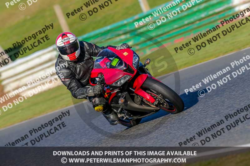 PJM Wedding Photography;enduro digital images;event digital images;eventdigitalimages;mallory park;mallory park photographs;mallory park trackday;mallory park trackday photographs;no limits trackdays;peter wileman photography;racing digital images;trackday digital images;trackday photos